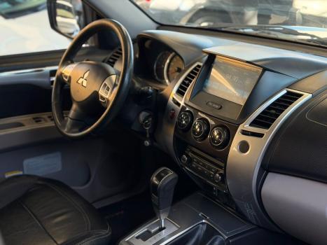 MITSUBISHI Pajero Dakar 3.2 16V 4P HPE 4X4  7 LUGARES TURBO INTECOOLER DIESEL AUTOM�TICO, Foto 5