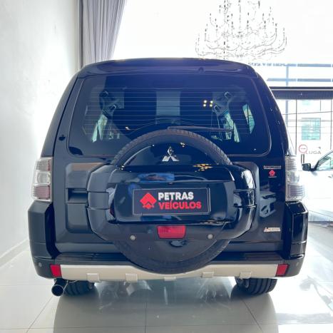 MITSUBISHI Pajero Full 3.8 V6 24V 4P HPE 4X4 AUTOMTICO, Foto 6
