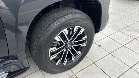 MITSUBISHI Pajero Sport 2.4 16V 4P MIVEC HPE-S AWD TURBO DIESEL AUTOM�TICO, Foto 17