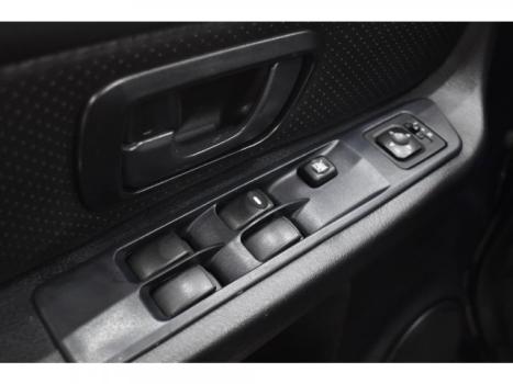 MITSUBISHI Pajero TR4 2.0 16V 4P FLEX, Foto 10