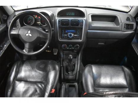 MITSUBISHI Pajero TR4 2.0 16V 4P FLEX, Foto 4