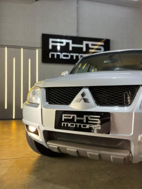 MITSUBISHI Pajero TR4 2.0 16V 4P 4X4 FLEX AUTOM�TICO, Foto 3