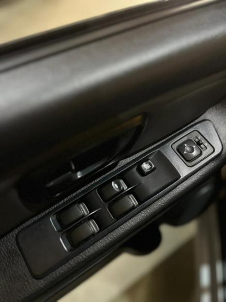 MITSUBISHI Pajero TR4 2.0 16V 4P 4X4 FLEX AUTOM�TICO, Foto 10