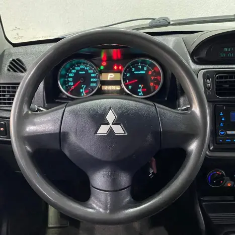 MITSUBISHI Pajero TR4 2.0 16V 4P AUTOM�TICO, Foto 7