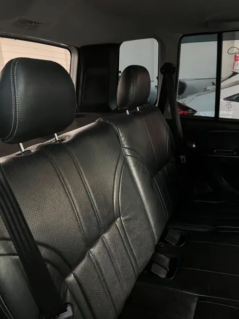 MITSUBISHI Pajero TR4 2.0 16V 4P 4X4 AUTOM�TICO, Foto 13