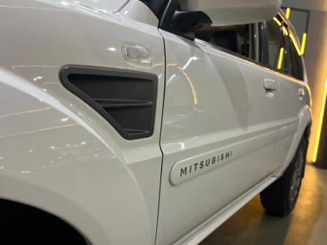 MITSUBISHI Pajero TR4 2.0 16V 4P, Foto 17