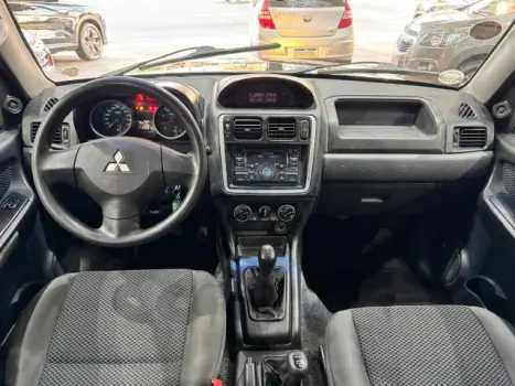 MITSUBISHI Pajero TR4 2.0 16V 4P FLEX, Foto 3