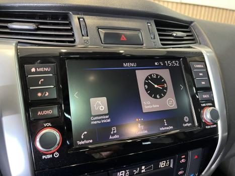 NISSAN Frontier 2.3 16V PLATINUM CABINE DUPLA 4X4 BI-TURBO DIESEL AUTOMTICO, Foto 14