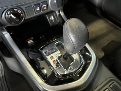 NISSAN Frontier 2.3 16V PLATINUM CABINE DUPLA 4X4 BI-TURBO DIESEL AUTOMTICO, Foto 16