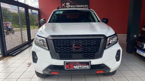 NISSAN Frontier 2.3 16V PRO4X CABINE DUPLA 4X4 BI-TURBO DIESEL AUTOM�TICO, Foto 3