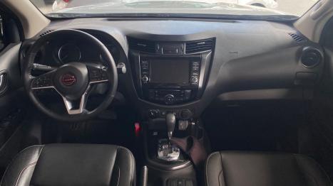 NISSAN Frontier 2.3 16V PRO4X CABINE DUPLA 4X4 BI-TURBO DIESEL AUTOM�TICO, Foto 5