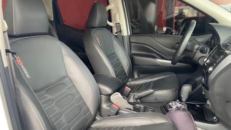 NISSAN Frontier 2.3 16V PRO4X CABINE DUPLA 4X4 BI-TURBO DIESEL AUTOM�TICO, Foto 7