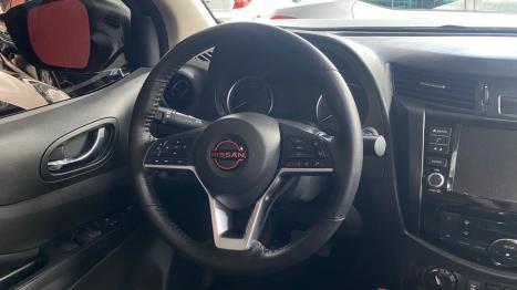 NISSAN Frontier 2.3 16V PRO4X CABINE DUPLA 4X4 BI-TURBO DIESEL AUTOM�TICO, Foto 14