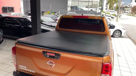 NISSAN Frontier 2.3 16V LE 4X4 CABINE DUPLA BI-TURBO DIESEL AUTOM�TICO, Foto 12