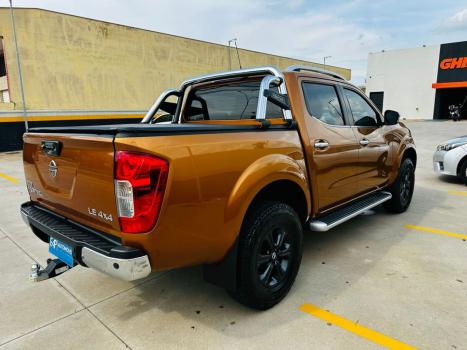 NISSAN Frontier 2.3 16V LE 4X4 CABINE DUPLA BI-TURBO DIESEL AUTOM�TICO, Foto 7