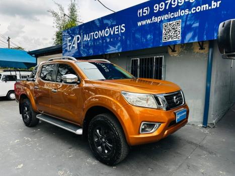 NISSAN Frontier 2.3 16V LE 4X4 CABINE DUPLA BI-TURBO DIESEL AUTOM�TICO, Foto 11