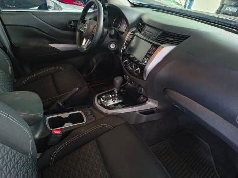 NISSAN Frontier 2.3 ATTACK CABINE DUPLA 4X4 BI-TURBO DIESEL AUTOM�TICO, Foto 10