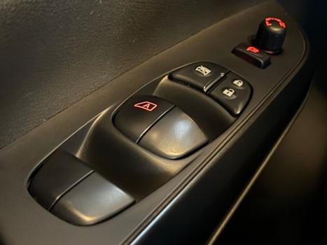 NISSAN Frontier 2.3 16V PRO4X CABINE DUPLA 4X4 BI-TURBO DIESEL AUTOM�TICO, Foto 8