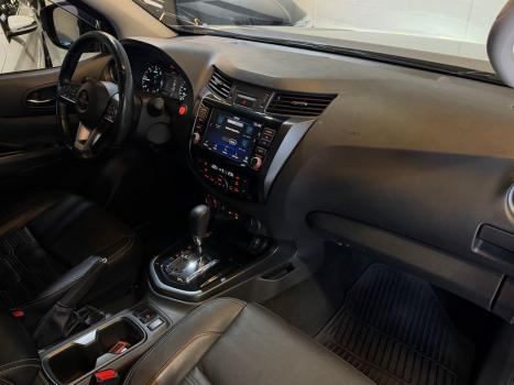NISSAN Frontier 2.3 16V PRO4X CABINE DUPLA 4X4 BI-TURBO DIESEL AUTOM�TICO, Foto 32