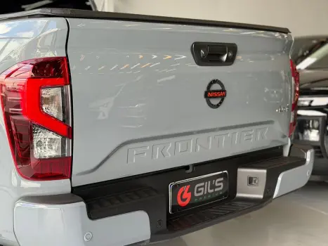 NISSAN Frontier 2.3 16V PRO4X CABINE DUPLA 4X4 BI-TURBO DIESEL AUTOMÁTICO, Foto 10