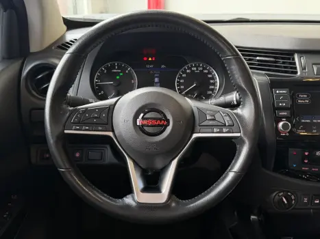 NISSAN Frontier 2.3 16V PRO4X CABINE DUPLA 4X4 BI-TURBO DIESEL AUTOMÁTICO, Foto 24