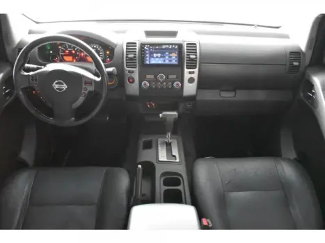 NISSAN Frontier 2.5 SL 4X4 TURBO DIESEL CABINE DUPLA AUTOM�TICO, Foto 3