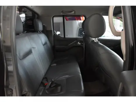 NISSAN Frontier 2.5 SL 4X4 TURBO DIESEL CABINE DUPLA AUTOM�TICO, Foto 7