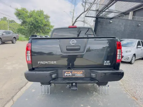 NISSAN Frontier 2.5 XE TURBO DIESEL CABINE DUPLA, Foto 7