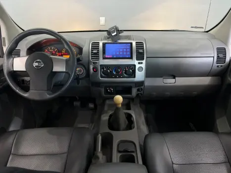 NISSAN Frontier , Foto 4