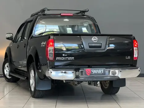 NISSAN Frontier , Foto 10