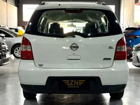 NISSAN Grand Livina , Foto 6