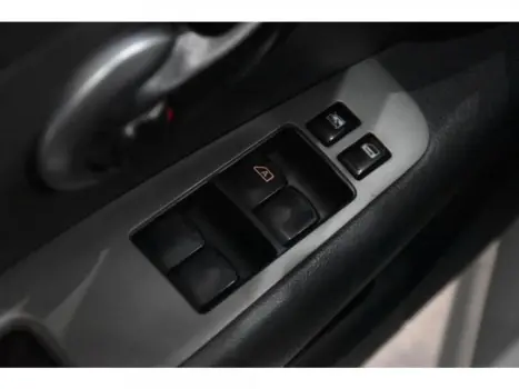 NISSAN Grand Livina 1.8 16V 4P SL FLEX AUTOMTICO, Foto 8