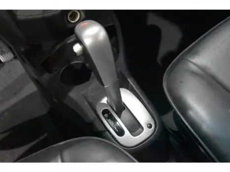 NISSAN Grand Livina 1.8 16V 4P SL FLEX AUTOMTICO, Foto 11