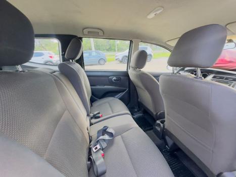 NISSAN Grand Livina 1.8 16V 4P FLEX S, Foto 11