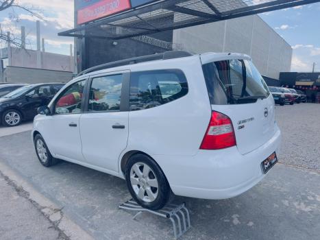 NISSAN Grand Livina 1.8 16V 4P FLEX, Foto 9