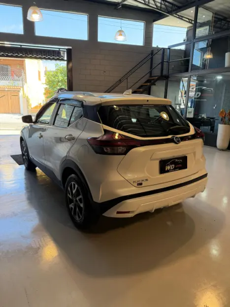 NISSAN Kicks 1.0 12V 4P FLEX SENSE TURBO DCT AUTOM�TICO, Foto 10