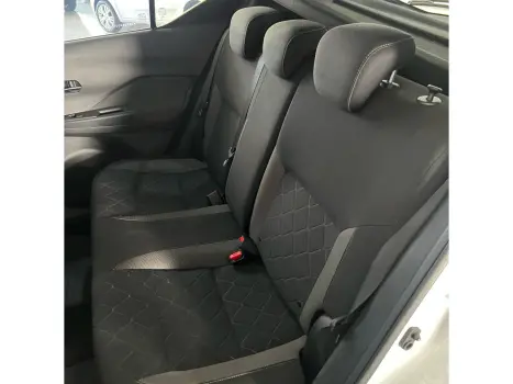 NISSAN Kicks 1.6 16V 4P FLEXSTART S X-TRONIC AUTOMÁTICO CVT, Foto 10 NISSAN Kicks 1.6 16V 4P FLEXSTART S X-TRONIC AUTOMÁTICO CVT, Foto 10