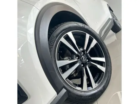 NISSAN Kicks 1.6 16V 4P FLEXSTART EXCLUSIVE XTRONIC AUTOMÁTICO CVT, Foto 10 NISSAN Kicks 1.6 16V 4P FLEXSTART EXCLUSIVE XTRONIC AUTOMÁTICO CVT, Foto 10