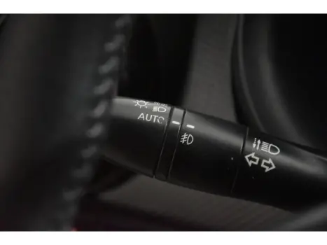 NISSAN Kicks 1.6 16V 4P FLEXSTART EXCLUSIVE XTRONIC AUTOM�TICO CVT, Foto 13