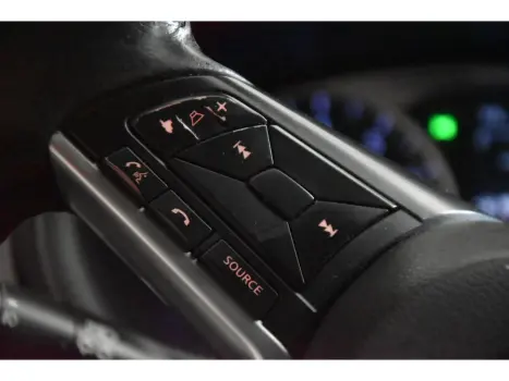 NISSAN Kicks 1.6 16V 4P FLEXSTART EXCLUSIVE XTRONIC AUTOM�TICO CVT, Foto 14