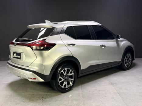 NISSAN Kicks 1.6 16V 4P FLEXSTART SENSE XTRONIC AUTOM�TICO CVT, Foto 3