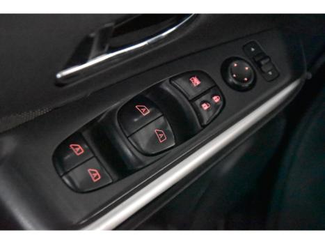 NISSAN Kicks 1.6 16V 4P FLEXSTART EXCLUSIVE XTRONIC AUTOM�TICO CVT, Foto 8