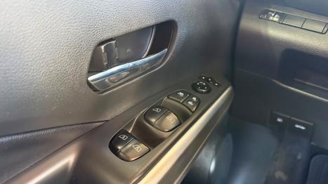NISSAN Kicks 1.6 16V 4P FLEXSTART ADVANCE XTRONIC AUTOM�TICO CVT, Foto 12