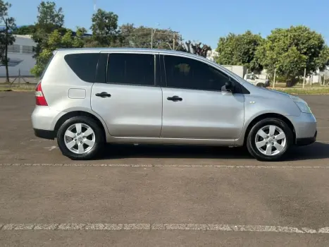 NISSAN Livina 1.6 16V 4P FLEX, Foto 4