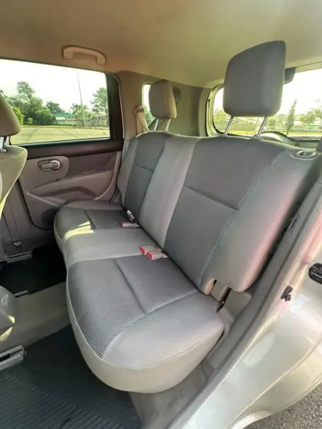 NISSAN Livina 1.6 16V 4P FLEX, Foto 9
