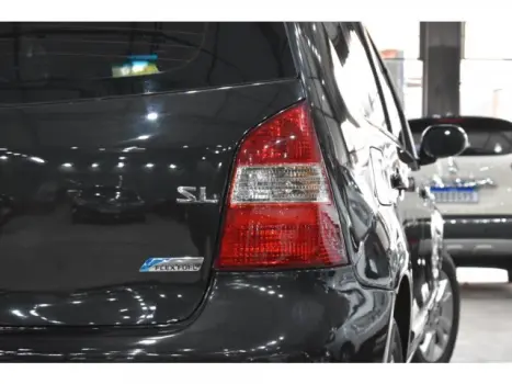 NISSAN Livina 1.8 16V SL 4P FLEX, Foto 13