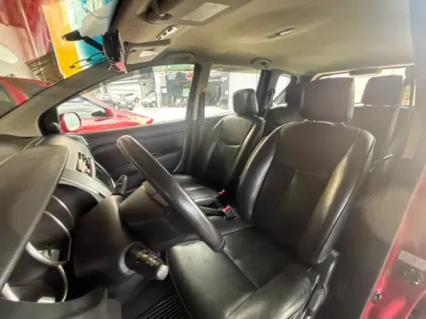 NISSAN Livina 1.8 16V 4P SL X-GEAR FLEX AUTOM�TICO, Foto 4