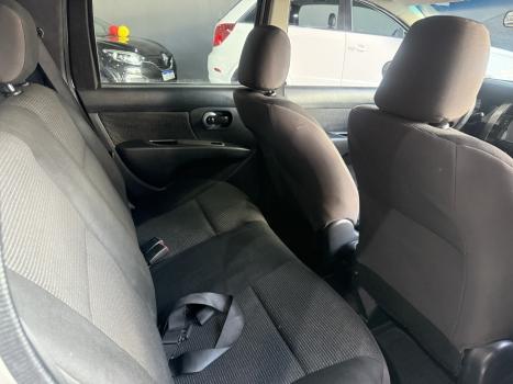 NISSAN Livina , Foto 9