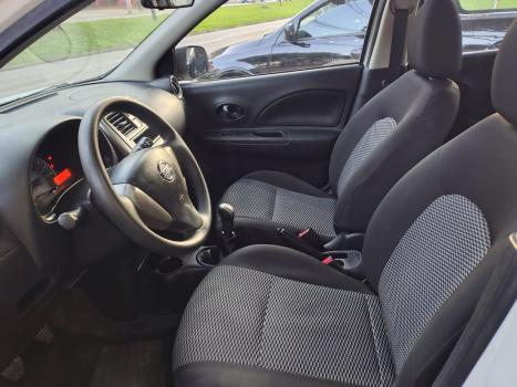 NISSAN March 1.0 12V 4P S FLEX, Foto 2
