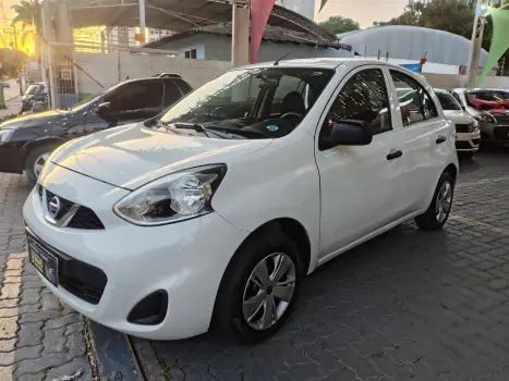 NISSAN March 1.0 12V 4P S FLEX, Foto 10